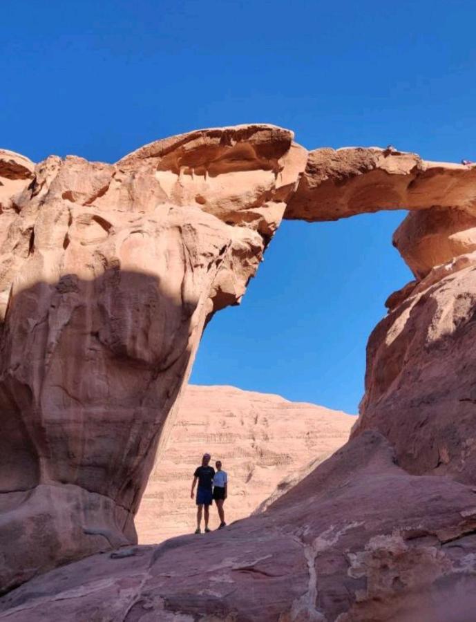 Moon Night Camp Hotel Wadi Rum Eksteriør billede