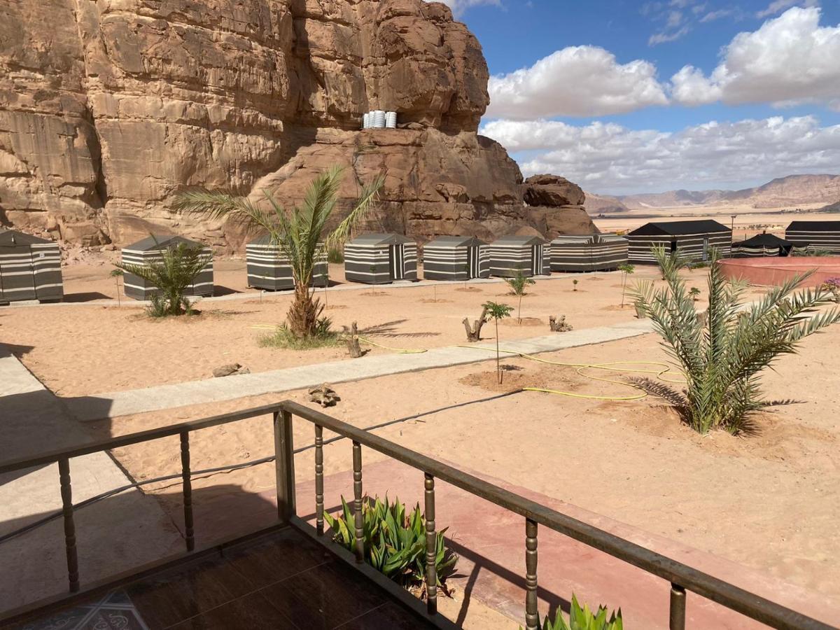 Moon Night Camp Hotel Wadi Rum Eksteriør billede